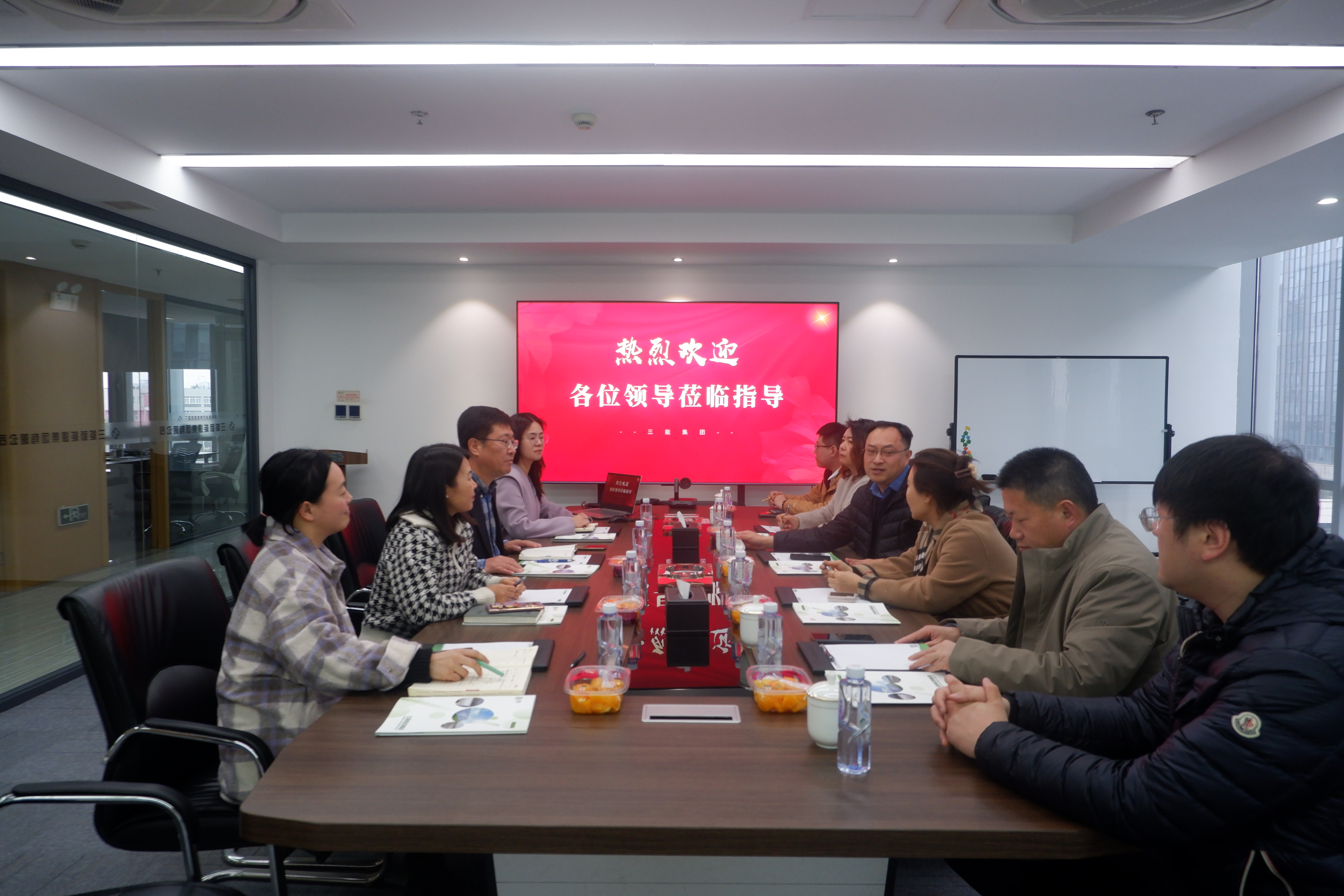 漯河市企业服务中心莅临我司互换领导